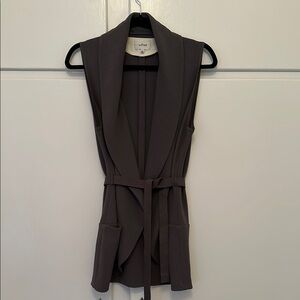Wilfred Dark Grey Sleeveless Vest